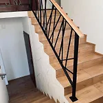 Apartment Leona *